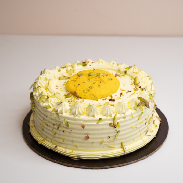 Vanilla Flavored Pista Rasmalai Cake Half kg – Simla Sweets